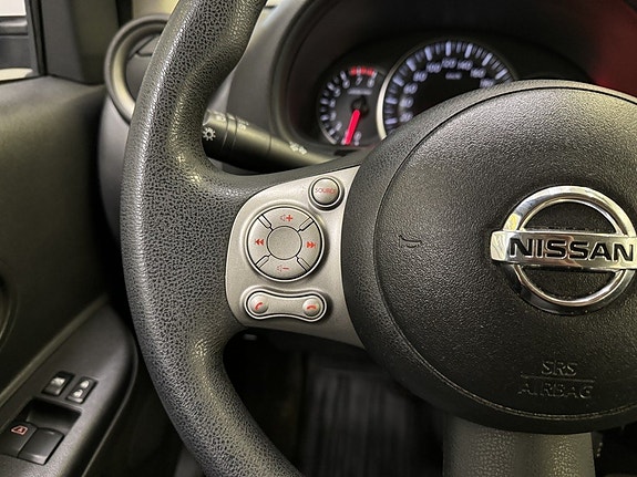 Nissan Micra 13 of 18
