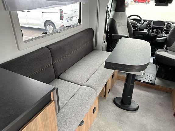 Challenger Challenger 260 Graphite Edition Fiat M27 - Fiat Ducato 2.2L 140 HK Manuell 12 of 21