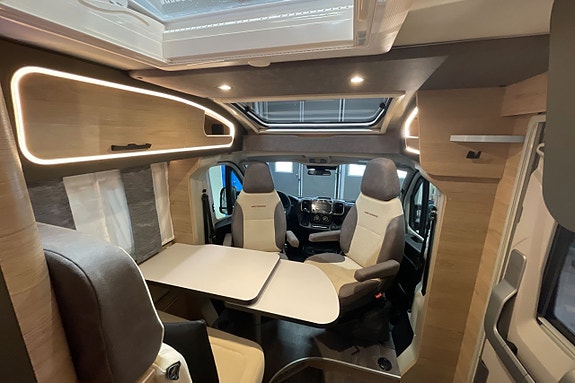 Weinsberg CaraCompact EDITION [PEPPER] 600 MEG 10 of 18