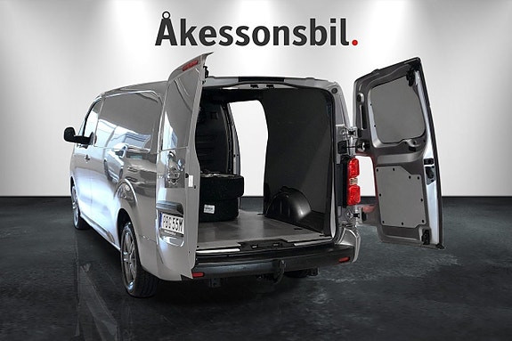 Opel Vivaro 10 of 10