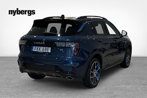 Lynk & Co 01 4 of 11