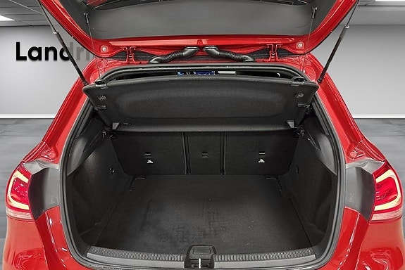 Mercedes-Benz A200 15 of 18