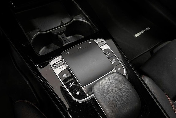 Mercedes-Benz A200 12 of 18