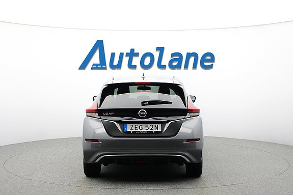 Nissan Leaf 8 of 30