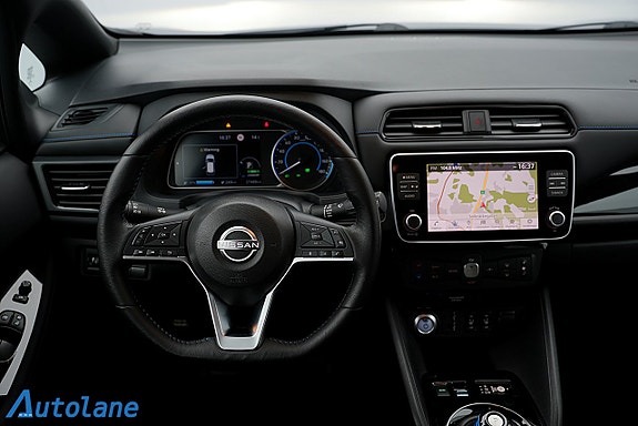Nissan Leaf 22 of 30