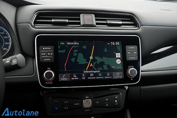 Nissan Leaf 26 of 30