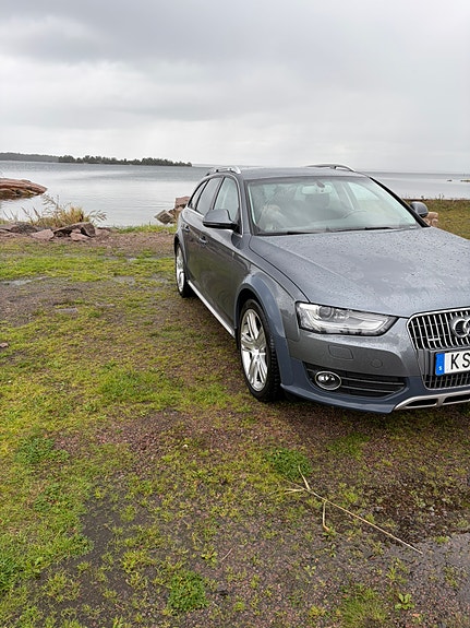 Audi A4 allroad 4 of 6