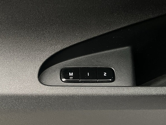 Polestar 2 17 of 30
