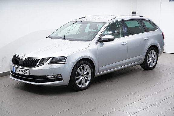 Skoda Octavia 2 of 20