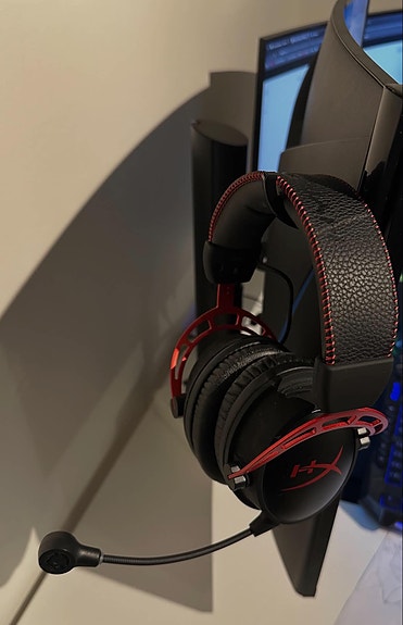 Product image 1 of 3