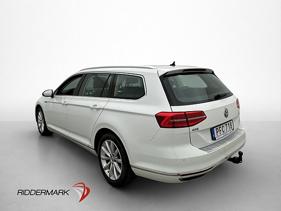 Volkswagen Passat 6 of 30