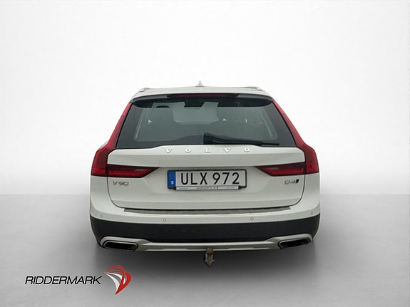Volvo V90 Cross Country 6 of 30
