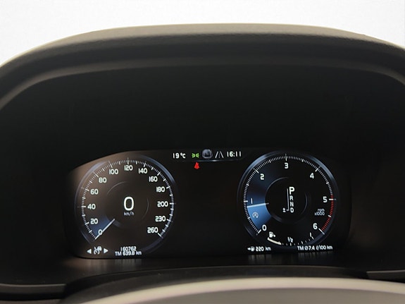 Volvo V90 Cross Country 17 of 30