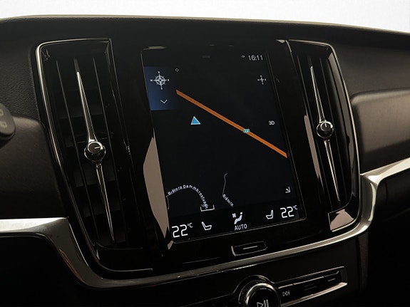Volvo V90 Cross Country 18 of 30