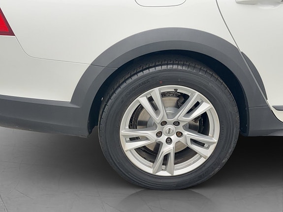 Volvo V90 Cross Country 30 of 30