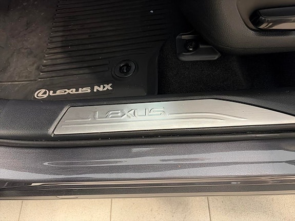 Lexus NX450h+ 22 of 22
