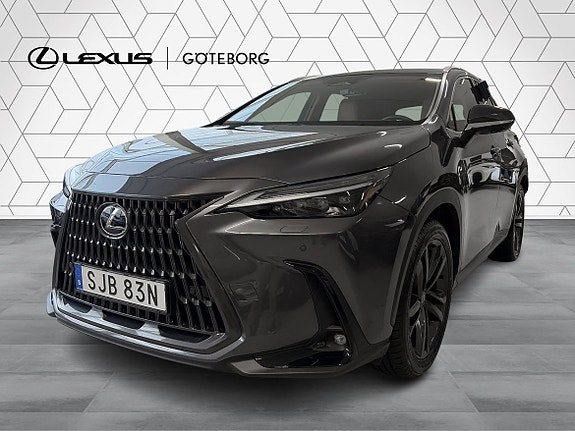 Lexus NX450h+ 4 of 22
