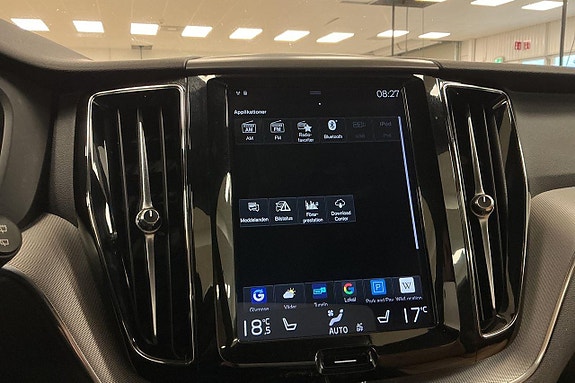 Volvo XC60 20 of 30