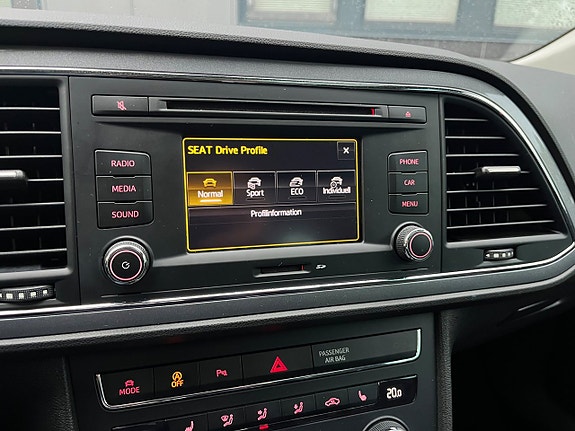 Seat Leon 22 of 26