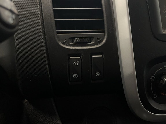 Opel Vivaro 19 of 22