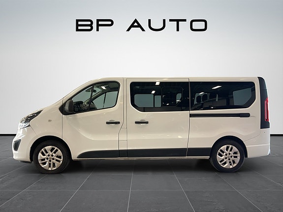 Opel Vivaro 2 of 22