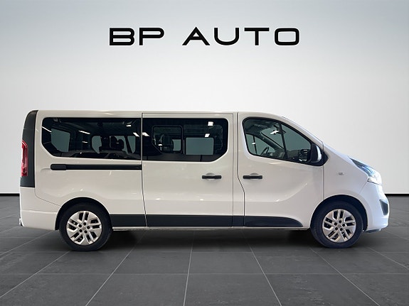 Opel Vivaro 7 of 22