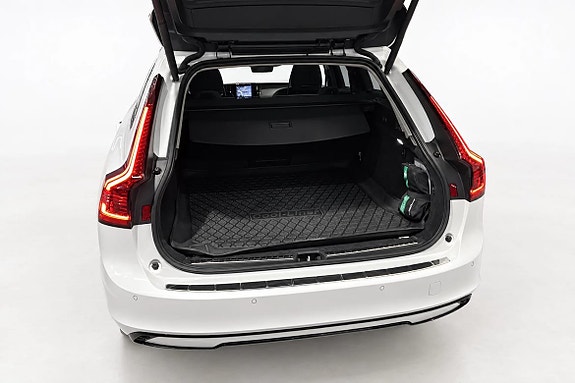 Volvo V90 6 of 16