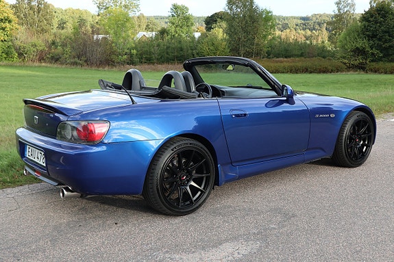 Honda S2000 11 of 19