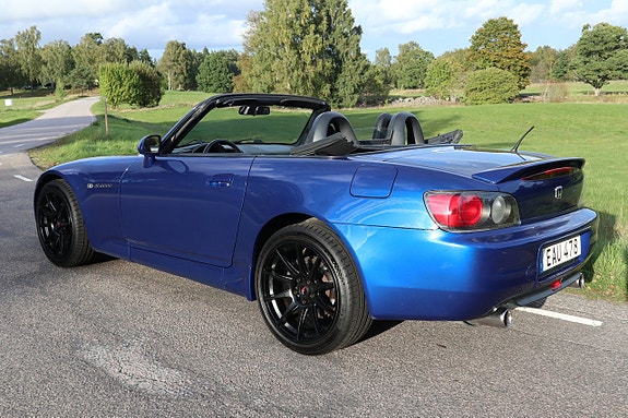 Honda S2000 6 of 19