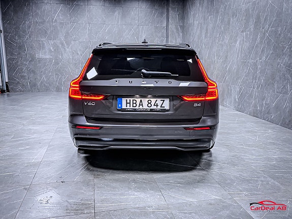 Volvo V60 6 of 30