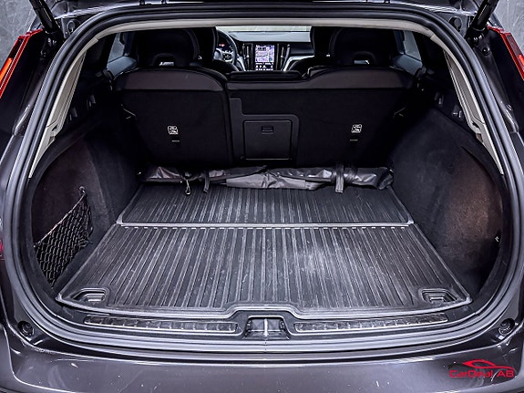Volvo V60 18 of 30