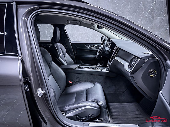 Volvo V60 15 of 30