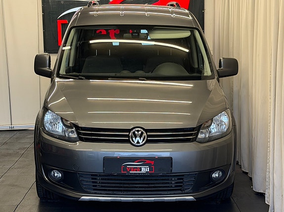 Volkswagen Caddy Cross 3 of 17