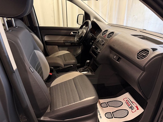 Volkswagen Caddy Cross 14 of 17