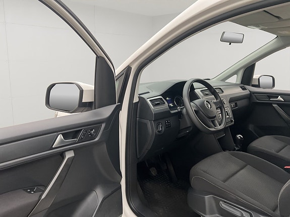 Volkswagen Caddy 13 of 28