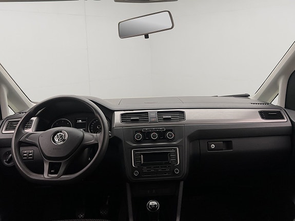 Volkswagen Caddy 15 of 28