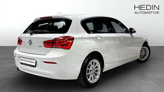 BMW 118i 2 of 9
