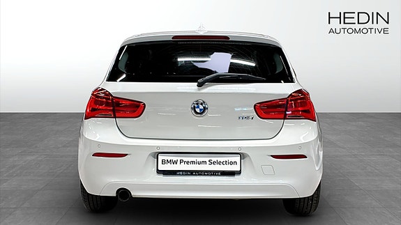 BMW 118i 7 of 9