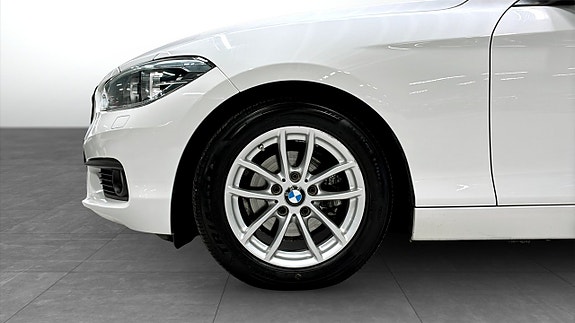 BMW 118i 9 of 9