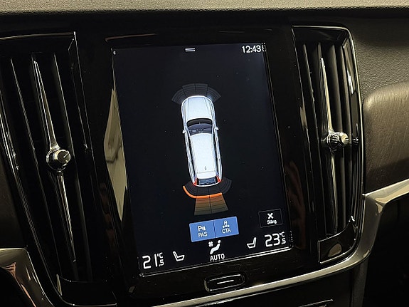 Volvo V90 Cross Country 22 of 26