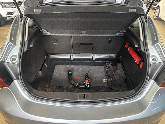Opel Astra 7 of 19