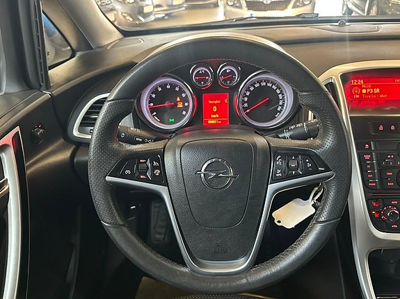 Opel Astra 12 of 19