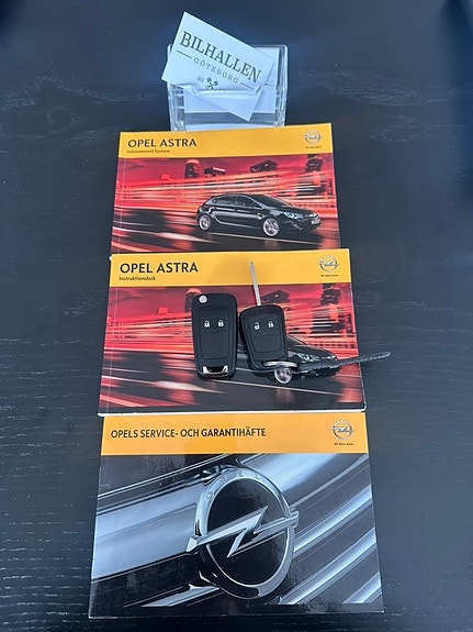 Opel Astra 16 of 19