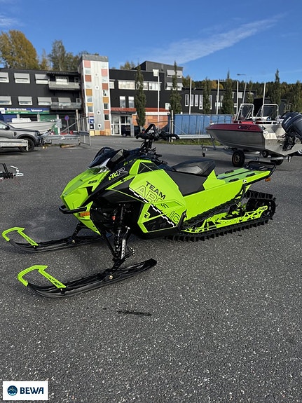 HCR Arctic Cat 858 154 ES 2.6