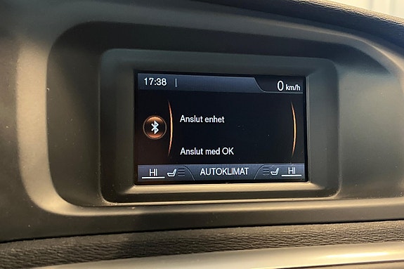 Volvo V40 19 of 30