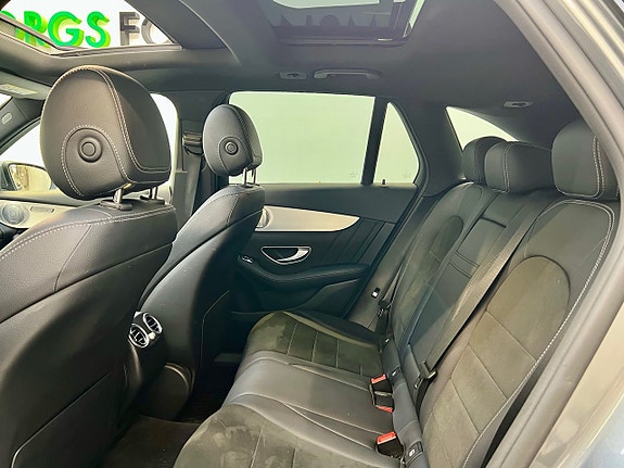 Mercedes-Benz GLC350 d 21 of 24