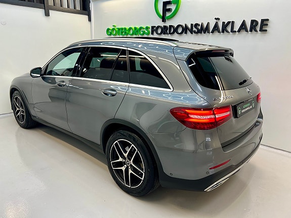 Mercedes-Benz GLC350 d 2 of 24