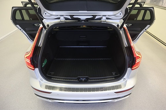 Volvo V60 10 of 27