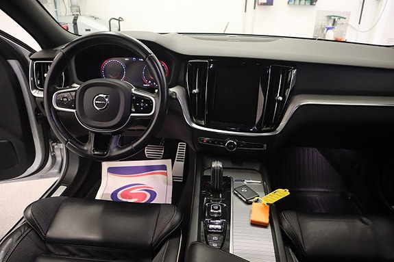 Volvo V60 20 of 27
