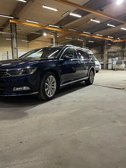 Volkswagen Passat 6 of 8